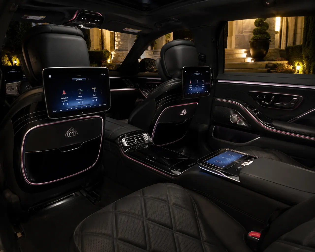 Mercedes Maybach S580 — Black for sedan rental