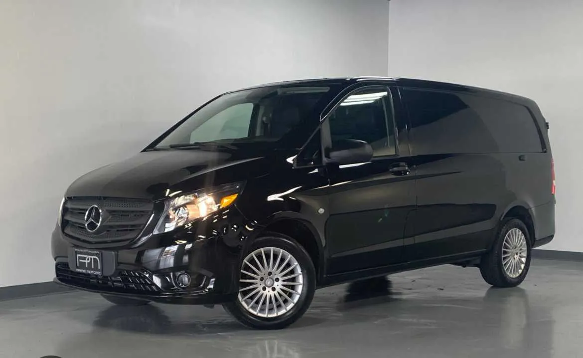 Black Mercedes-Benz Metris for minibus rental