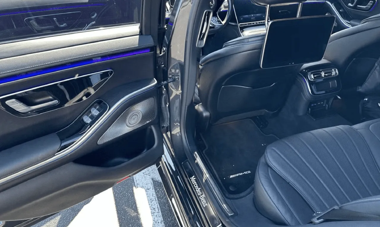 Mercedes-Benz S-Class interior with LED accent lighting and rear-seat entertainment screens for black car service in Kern County, CA Mercedes-Benz S-Class interior with LED accent lighting and rear-seat entertainment screens for black car service in Kern County, CA