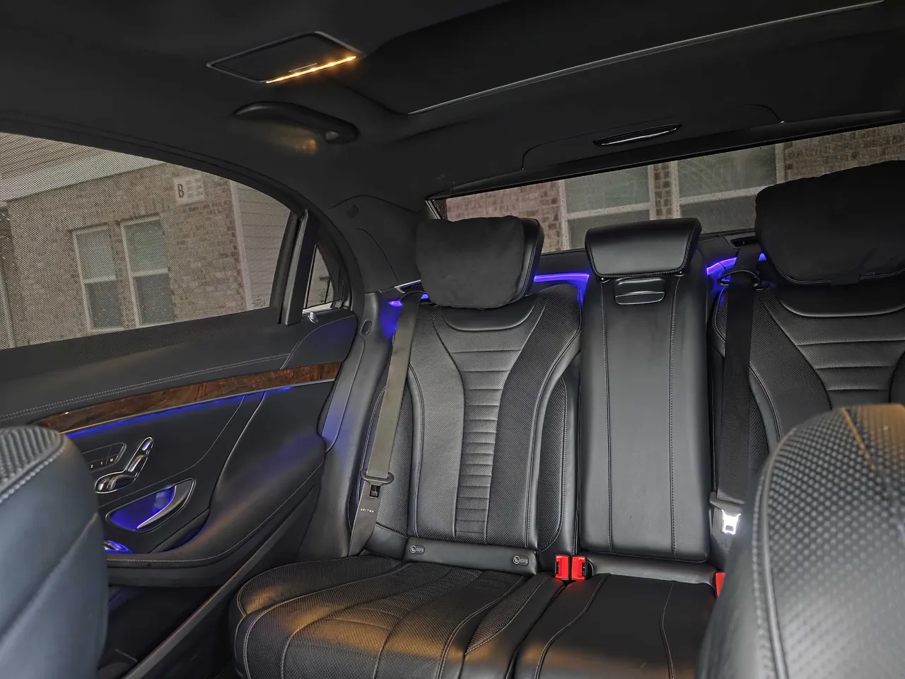 Mercedes S550 'Duchess' interior with LED accent lighting for black car service