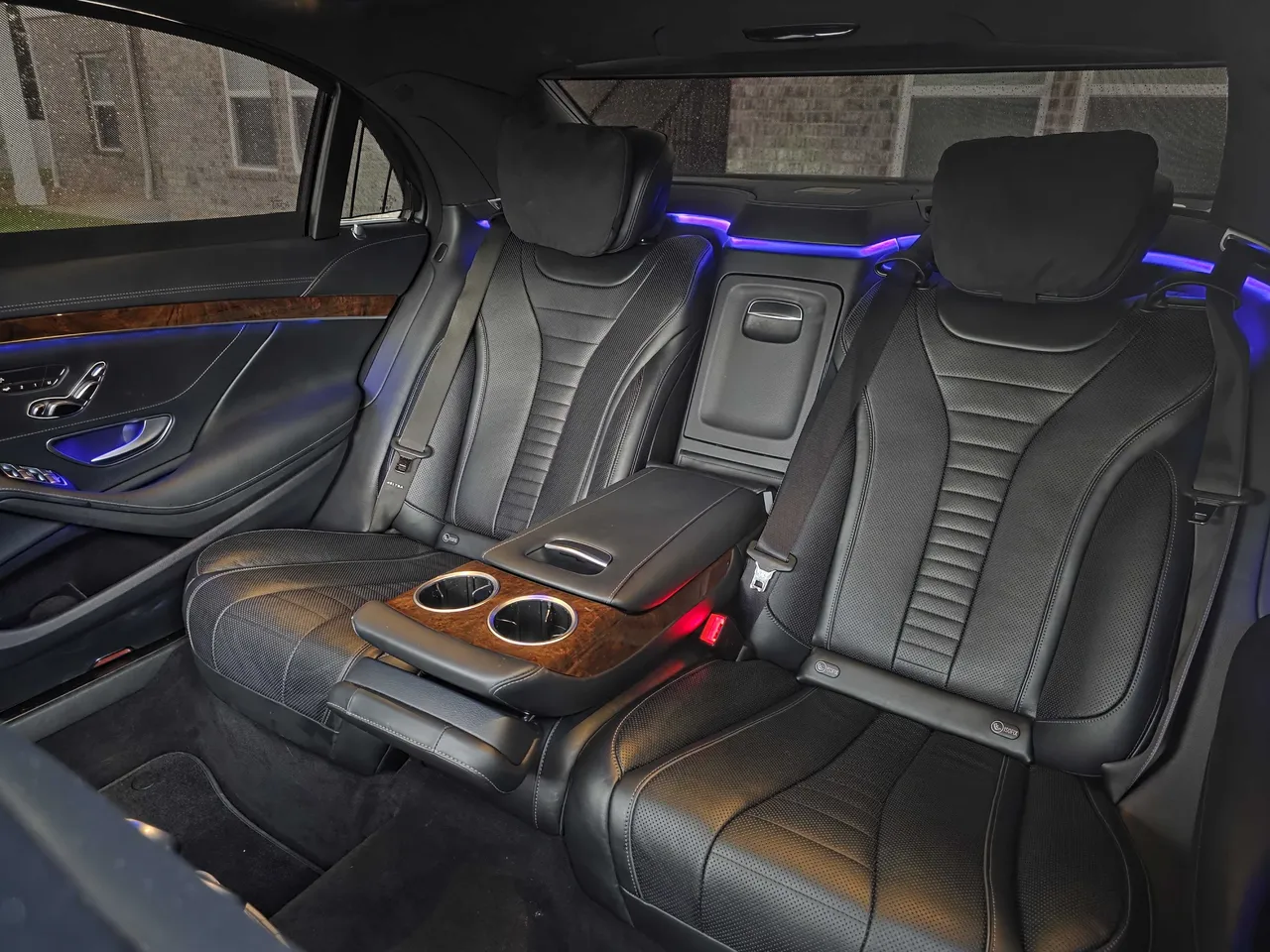 Mercedes S550 'Duchess' interior with cup holders and LED accent lighting for black car service