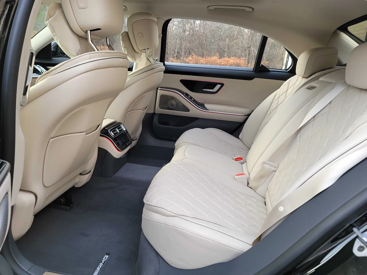 Black Mercedes S580 4 Passenger Sedan, photo 2 for sedan rental in East Greenwich, RI