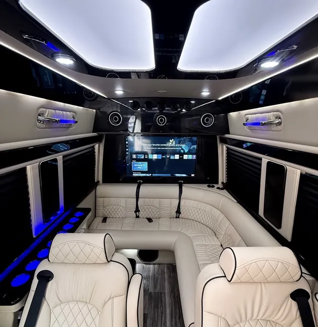 Mercedes Sprinter Van, photo 2 for minibus rental