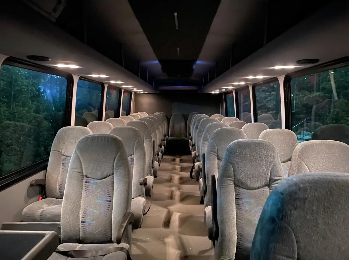 White 35 Passenger Mini Coach for minibus rental White 35 Passenger Mini Coach for minibus rental