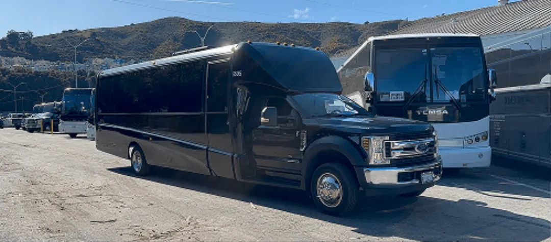 Black Minibus for minibus rental in California
