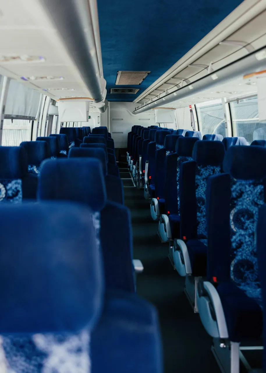 White Motor Coach, photo 5 for charter bus rental in Mira Loma, CA
