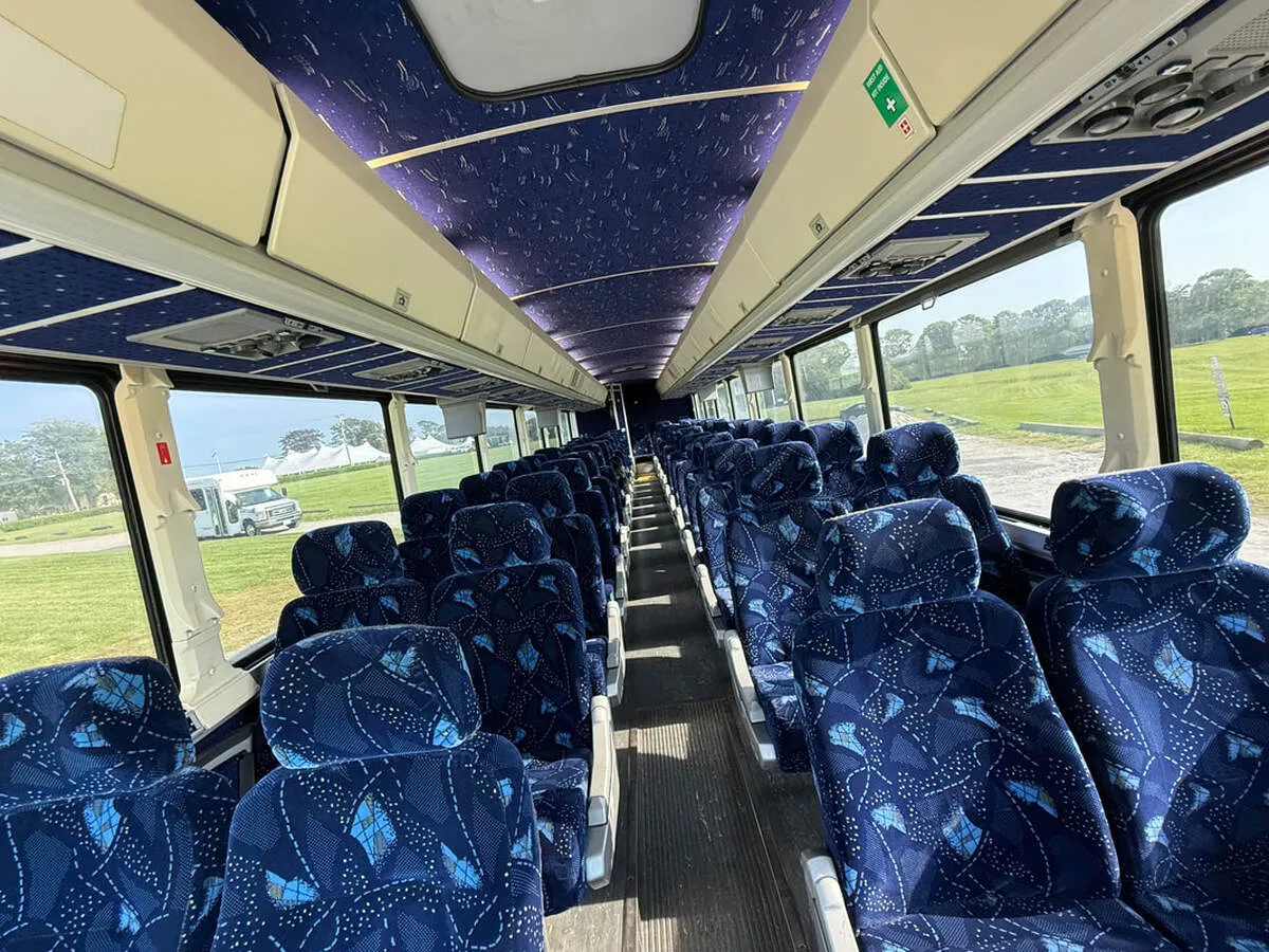 Motor Coach Luxury (Cloth Seats), photo 2 for charter bus rental in Lower Connecticut River Valley Planning Region, CT