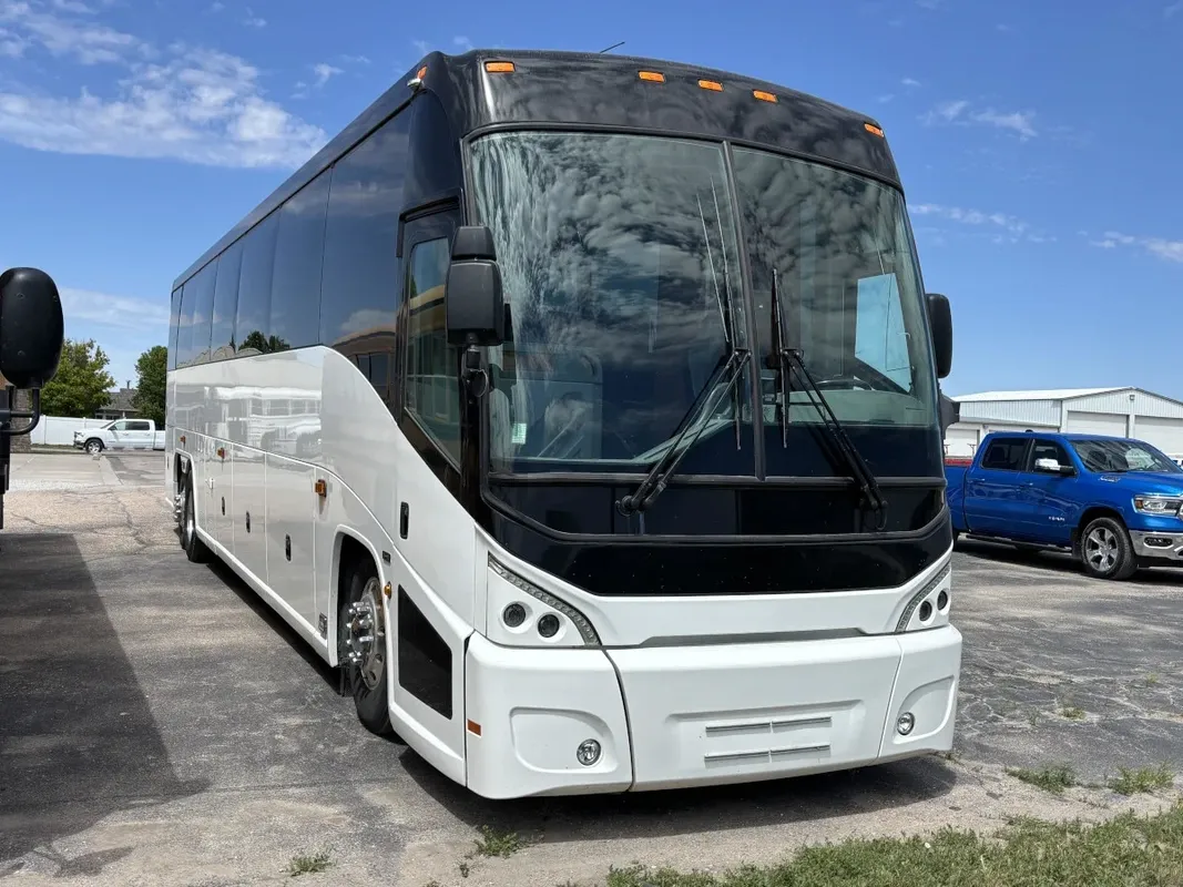 Motor Coach Luxury (Cloth Seats), photo 3 for charter bus rental in Lower Connecticut River Valley Planning Region, CT