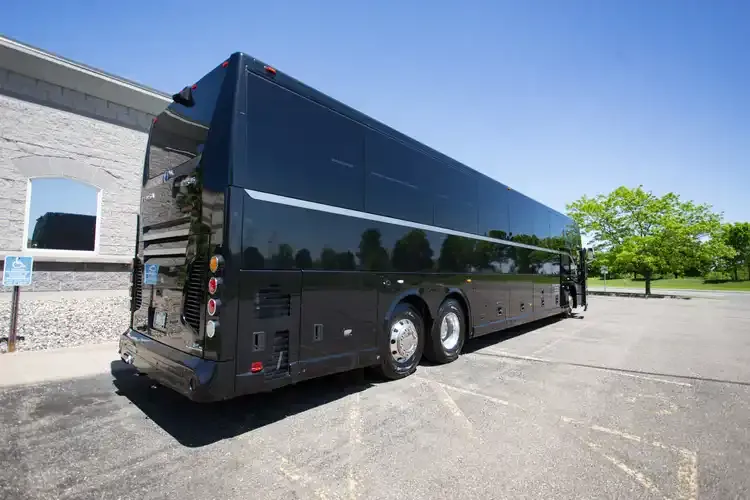 Black Motorcoach, photo 2 for charter bus rental in Aleutians West Census Area, AK