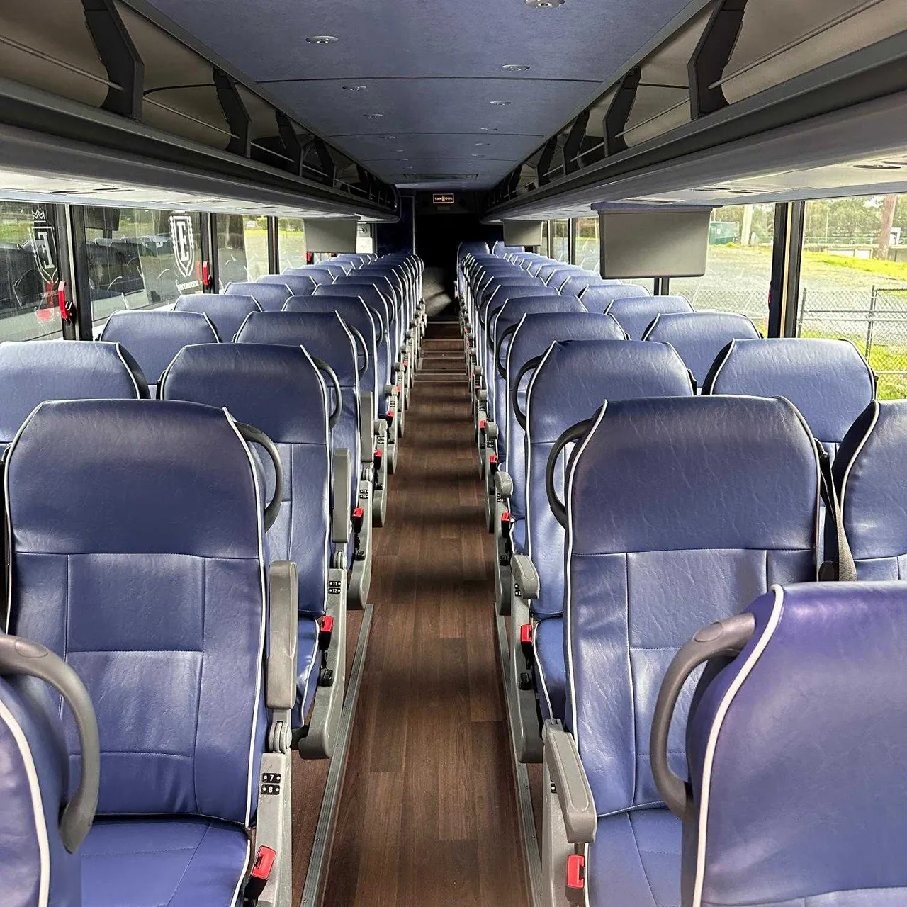 White Motorcoach, photo 2 for charter bus rental in San Francisco, CA