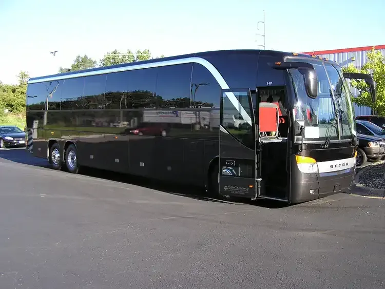 Black Motorcoach, photo 2 for charter bus rental in Natrona County, WY