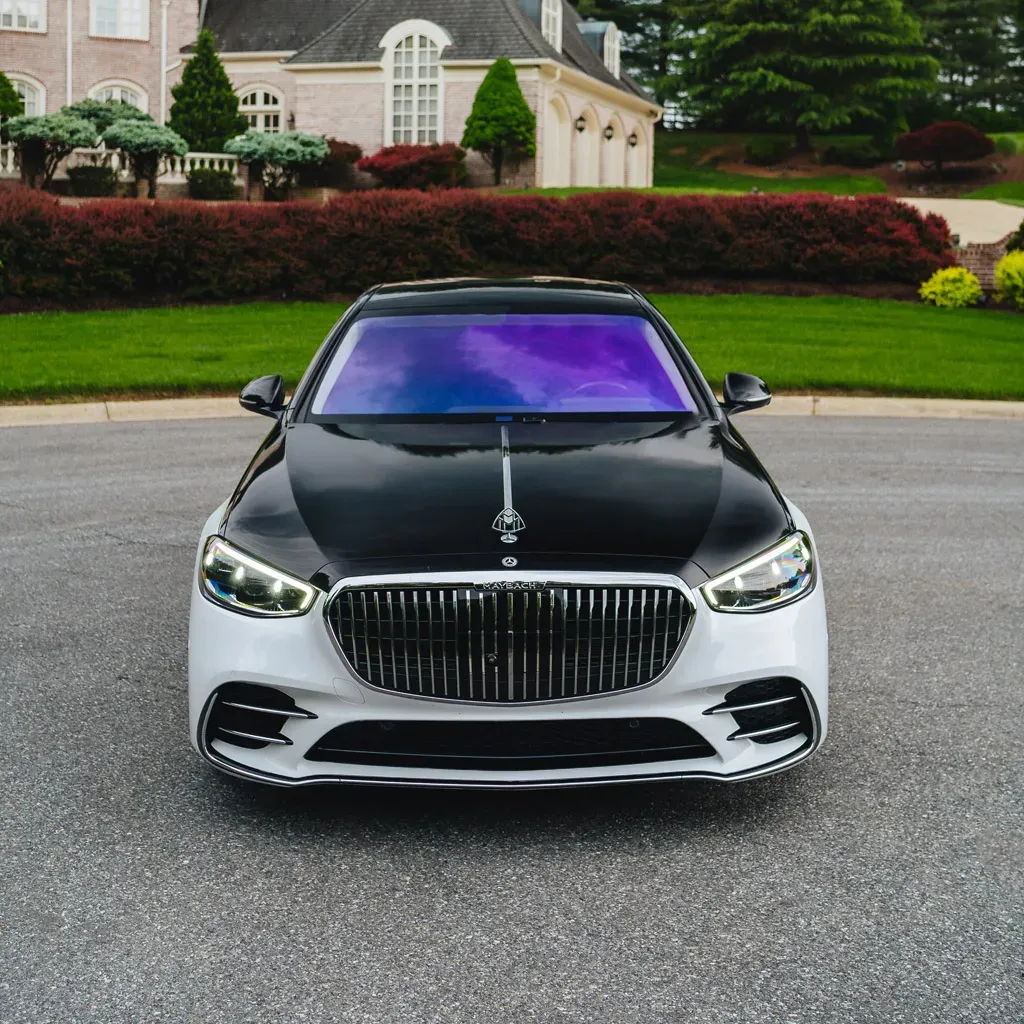 White ‘Panda Maybach’ Two Tone S580 with Starlight Roof, photo 6 for luxury car rental