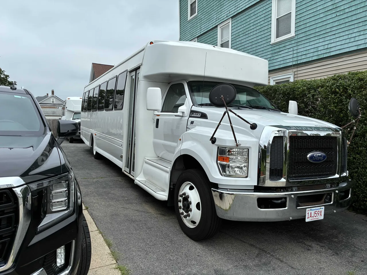 White Party Bus exterior for party bus rental in Manchester, NH