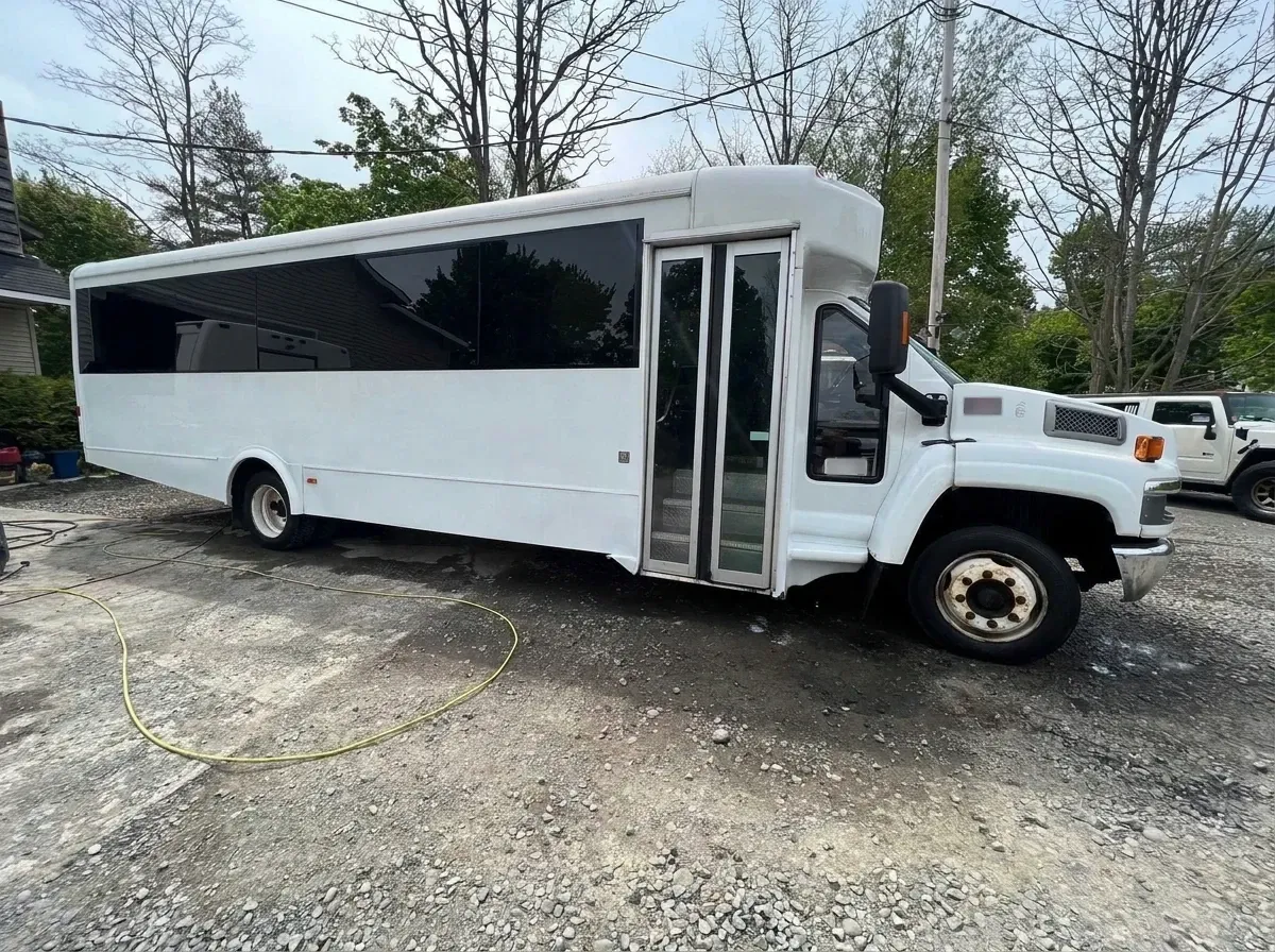 White Party Bus - Sophia Loren for party bus rental White Party Bus - Sophia Loren for party bus rental