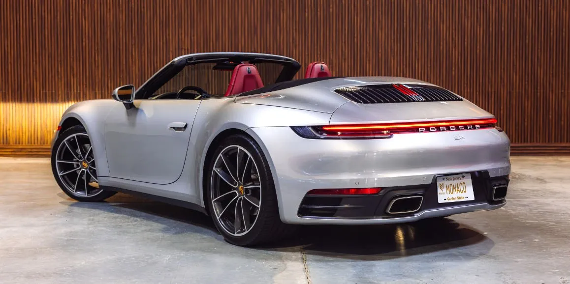 Silver Porsche 911, photo 5 for exotic car rental in Mercer County, NJ