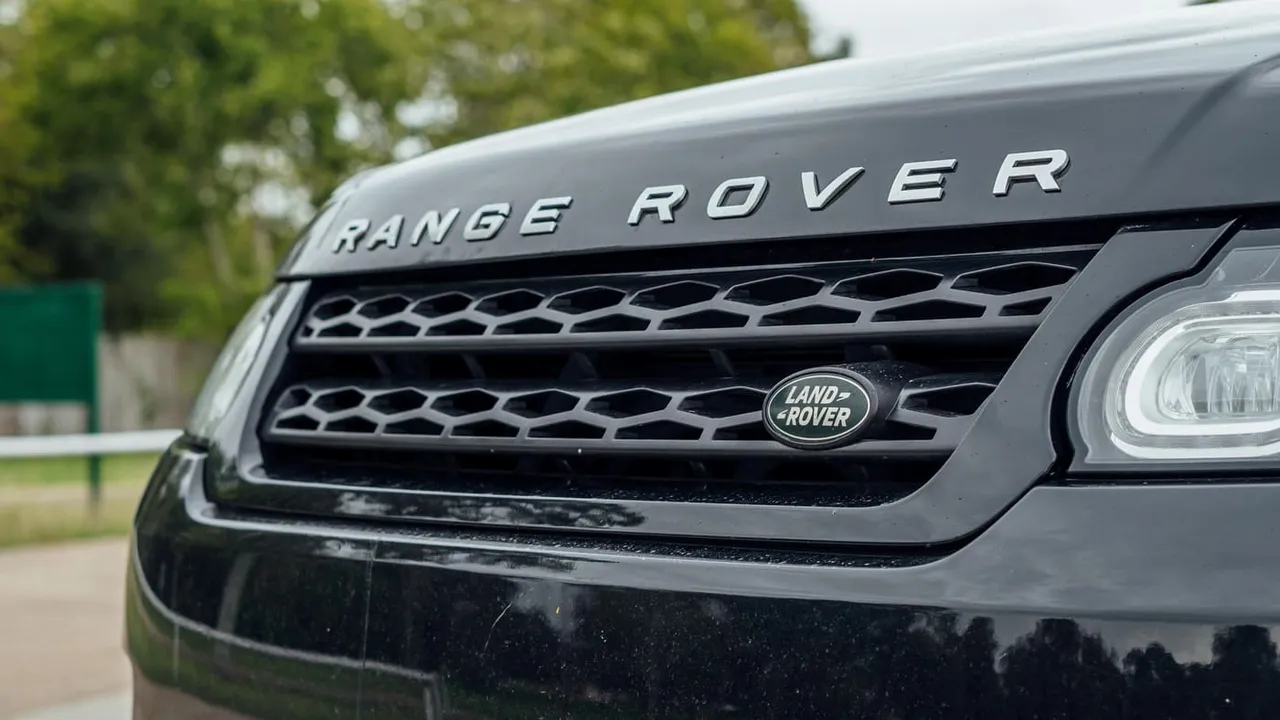 Black Range Rover Sport, photo 4 for airport transfers