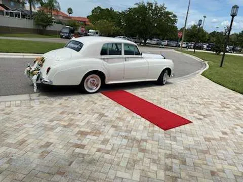 White Rolls Royce Cloud exterior, photo 3 for wedding car rental in Box Springs, GA