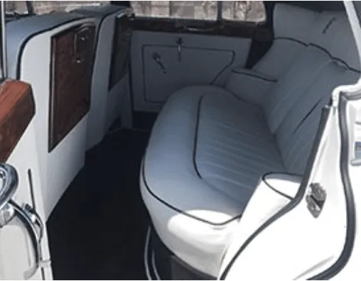 Rolls-Royce Cloud interior for limo rental in North Hollywood, CA Rolls-Royce Cloud interior for limo rental in North Hollywood, CA