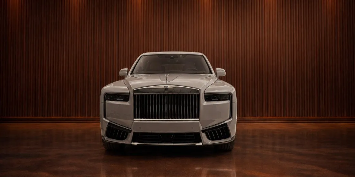 Silver Rolls-Royce Cullinan for rolls royce phantom rental in Toms River, NJ Silver Rolls-Royce Cullinan for rolls royce phantom rental in Toms River, NJ