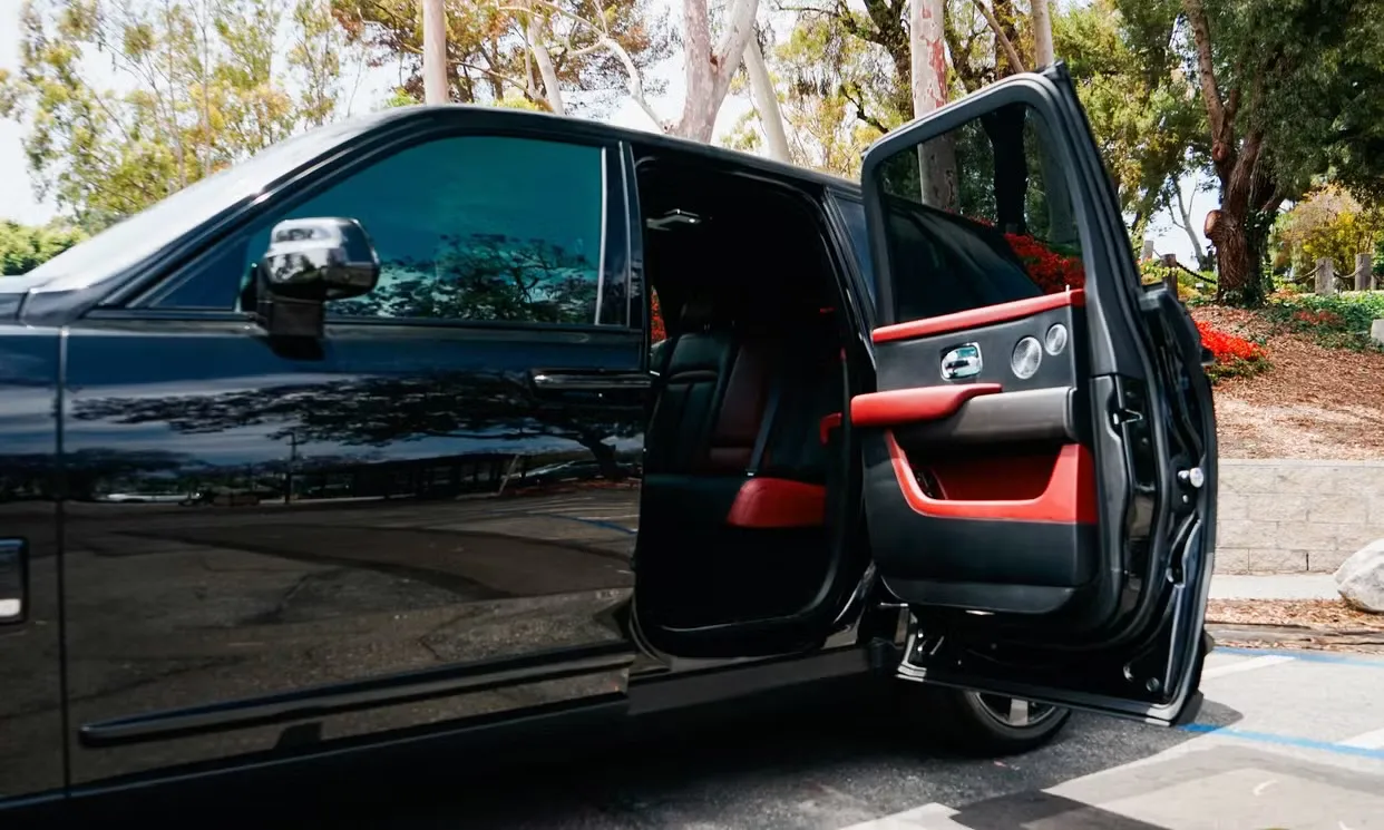 Rolls-Royce Cullinan, photo 7 for Rolls-Royce car rental in Kern County, CA