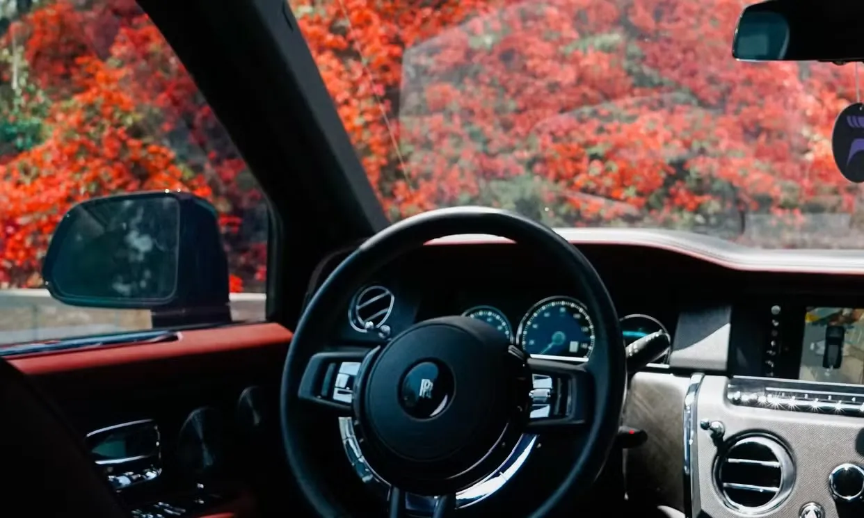Rolls-Royce Cullinan, photo 9 for Rolls-Royce car rental in Kern County, CA