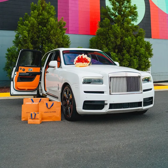 Rolls-Royce Cullinan with All Orange Interior for airport transfers Rolls-Royce Cullinan with All Orange Interior for airport transfers