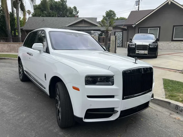 Rolls-Royce Cullinan White for wedding car rental in Beverly Hills, CA