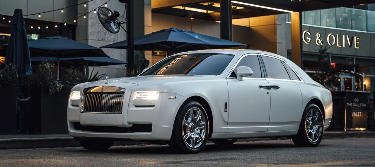 White Rolls-Royce Ghost, photo 7 for rolls royce phantom rental in Houston, TX White Rolls-Royce Ghost, photo 7 for rolls royce phantom rental in Houston, TX
