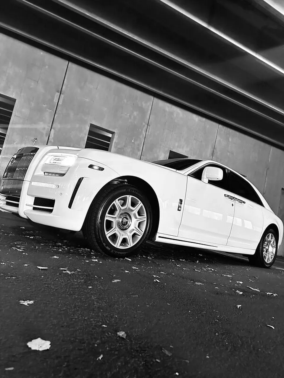 White Rolls-Royce Ghost Sedan exterior, photo 9 for wedding car rental in East Freetown, MA White Rolls-Royce Ghost Sedan exterior, photo 9 for wedding car rental in East Freetown, MA