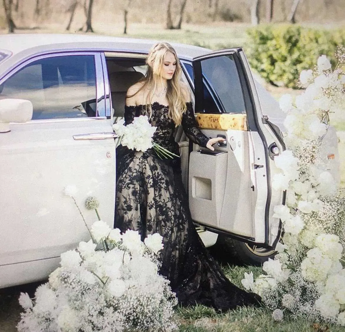White Rolls Royce Phantom exterior, photo 3 for wedding car rental in Box Springs, GA