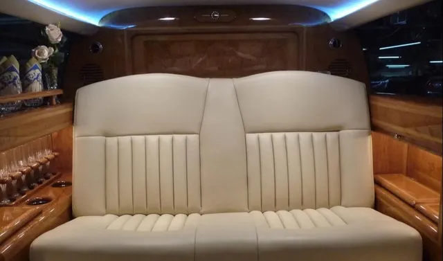 Rolls-Royce Phantom Stretch Limousine interior for limo rental