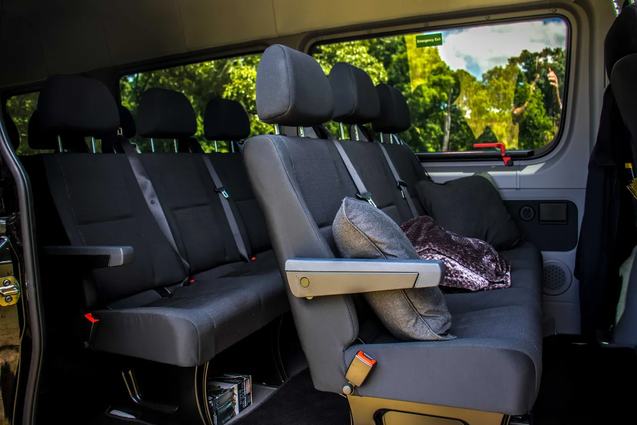 11 Passenger Sprinter interior, photo 2 for minibus rental 11 Passenger Sprinter interior, photo 2 for minibus rental