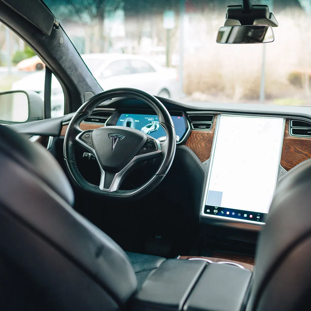 Silver Tesla Model X, photo 6 for airport transfers