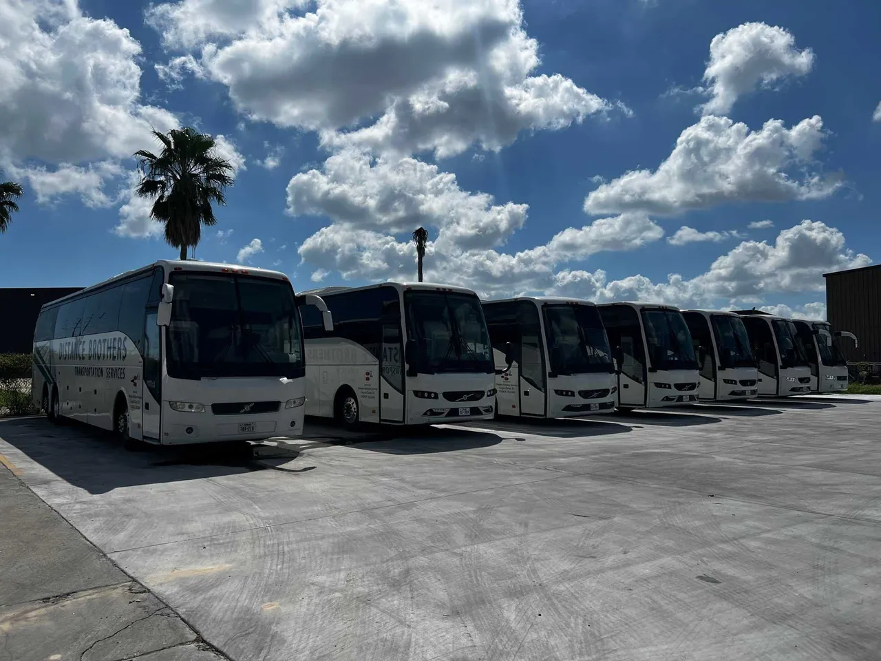 Executive Recliner Motorcoach for charter bus rental in Corpus Christi, TX Executive Recliner Motorcoach for charter bus rental in Corpus Christi, TX