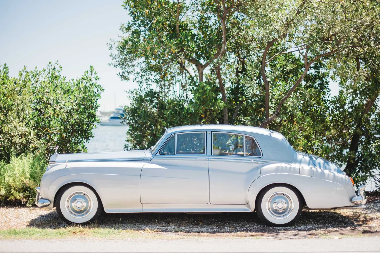 Gray Vintage Rolls Royce 1959 exterior, photo 3 for wedding car rental in Staples, TX