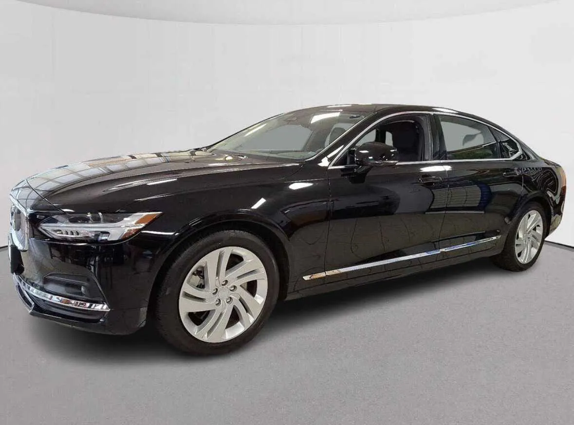 Black Volvo S9 for sedan rental in South Jamesport, NY