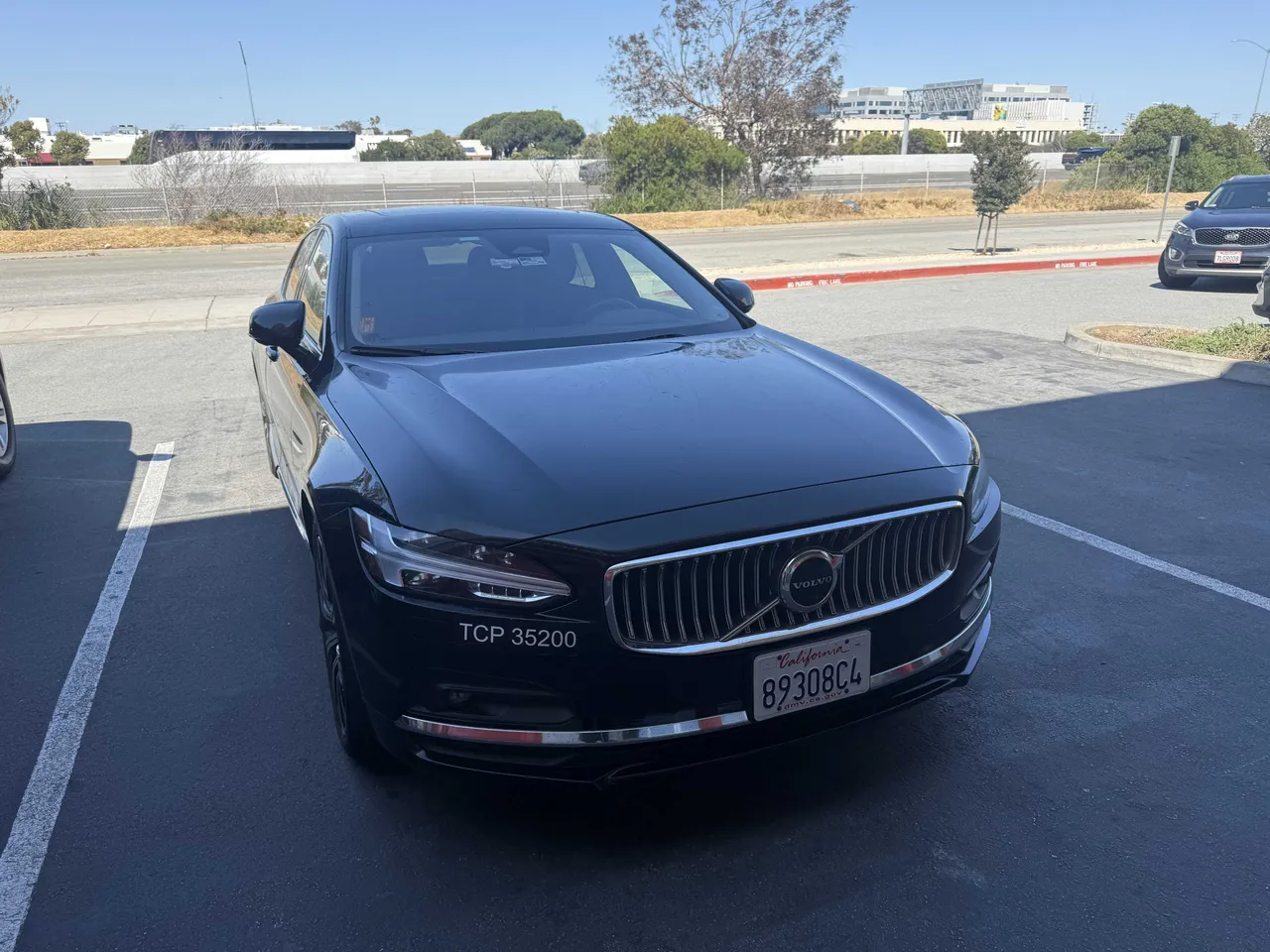 Black Volvo S90 for chauffeur car rental in California