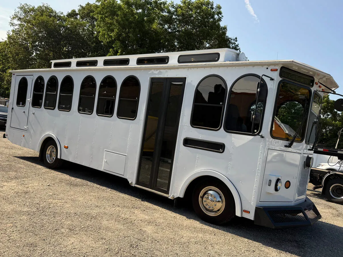 34 Passenger Wedding Trolley exterior, photo 6 for novelty car rental 34 Passenger Wedding Trolley exterior, photo 6 for novelty car rental
